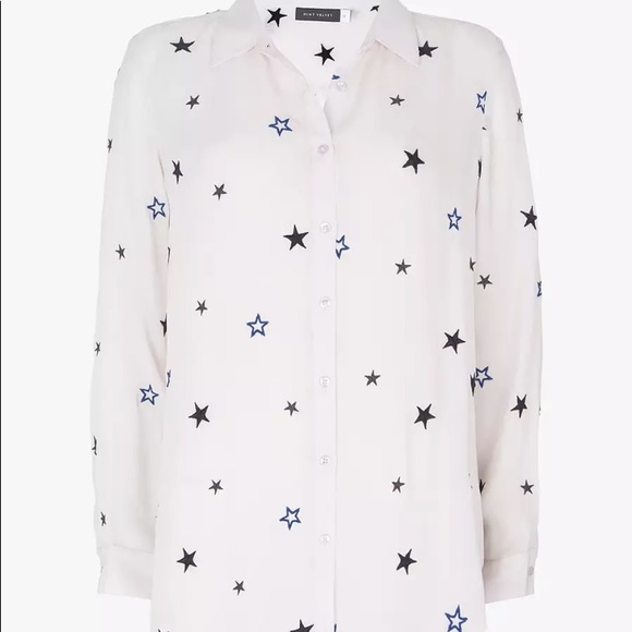 Women's Star Print Button Down Shirt - EUC - Picture 4 of 8